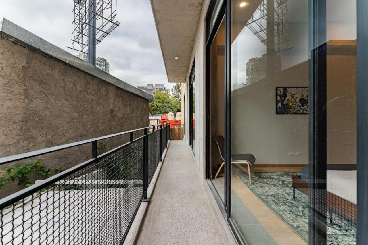 Modern With Balcony Office Space And Free Parking