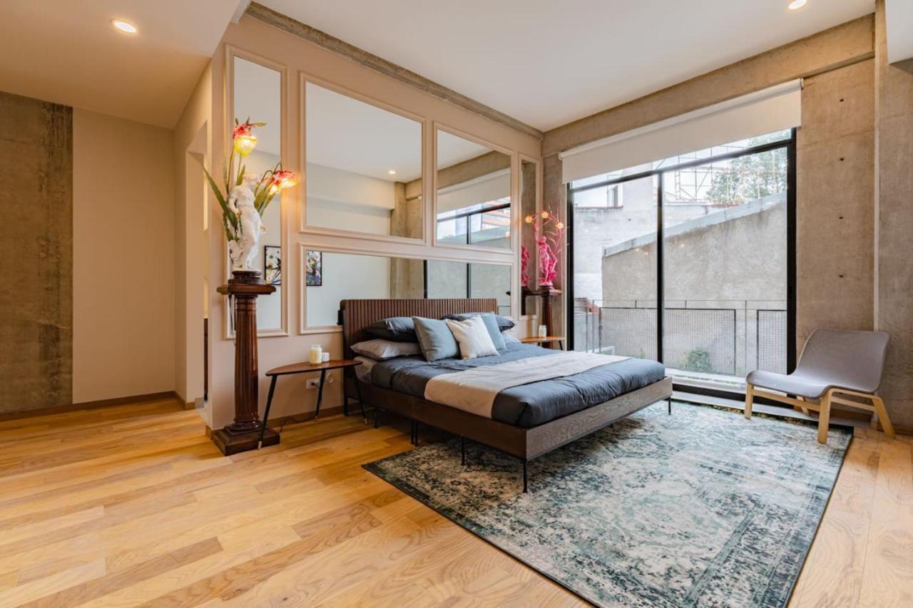 Modern With Balcony Office Space And Free Parking Holiday home Mexico City